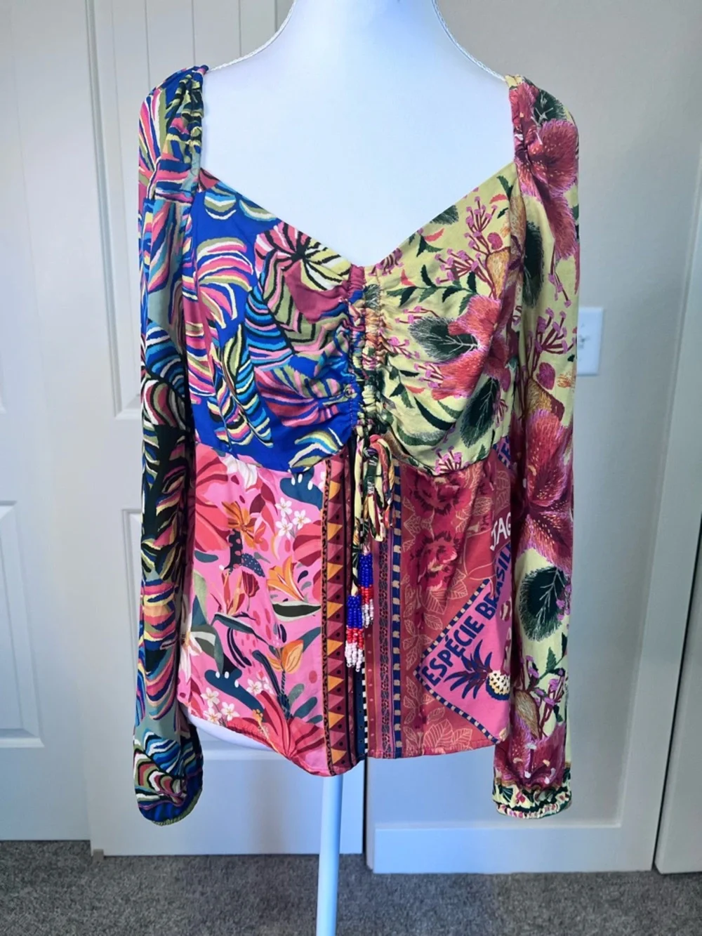 Farm Rio Printed Puff-Sleeved Blouse Beaded Tassels Back Zipper Sz Medium